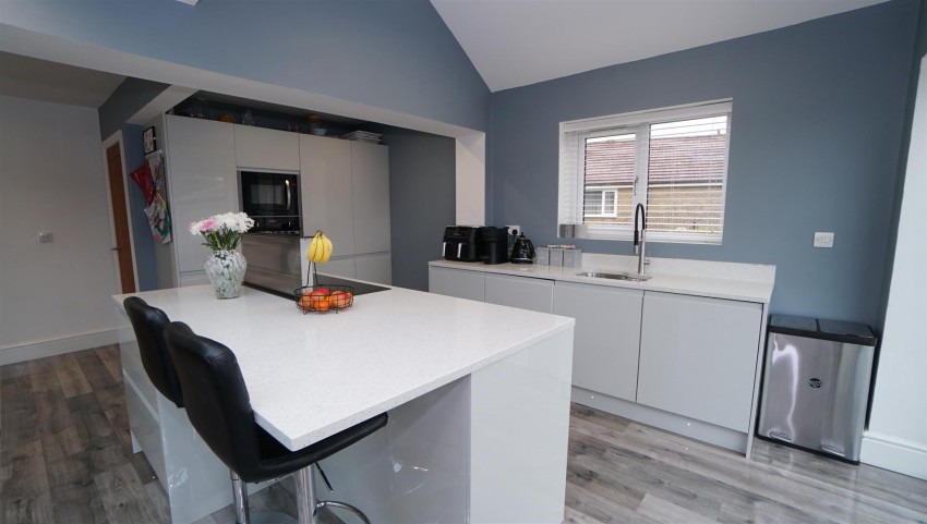 Images for Brackendale Drive, Thackley, Bradford
