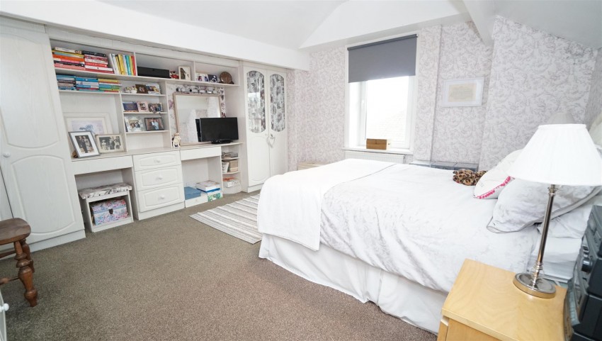 Images for Town Lane, Thackley, Bradford
