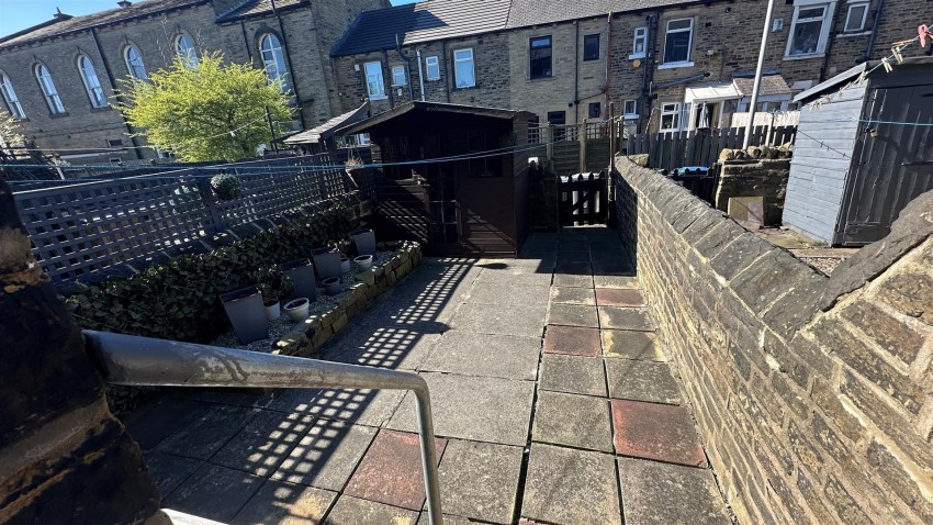 Images for Mount Avenue, Eccleshill, Bradford