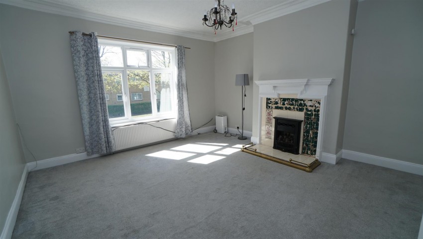 Images for New Line, Greengates, Bradford