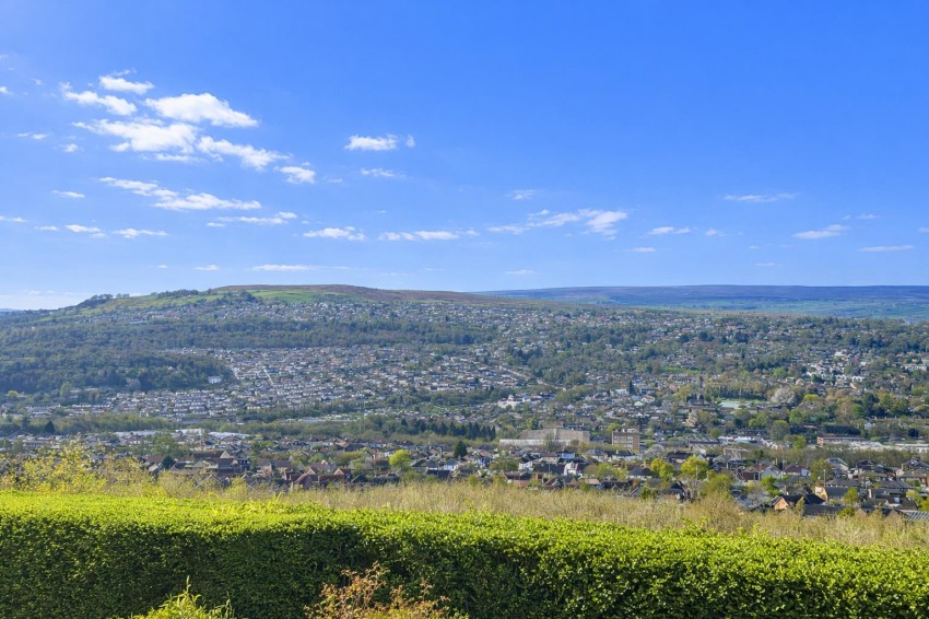 Images for Westfield Lane, Idle, Bradford