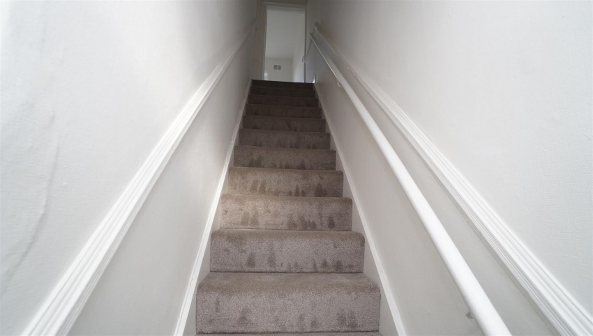 Images for Springville Terrace, Idle