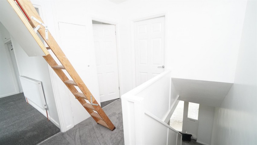 Images for Parkstone Drive, Bradford