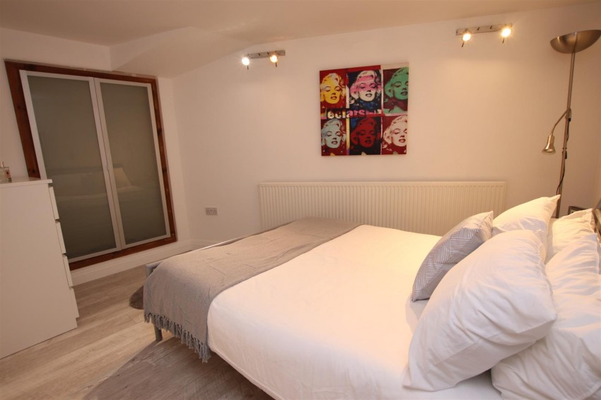 Images for The Green, Idle