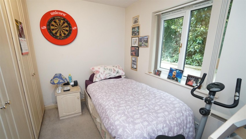 Images for Nialls Court, Thackley, Bradford