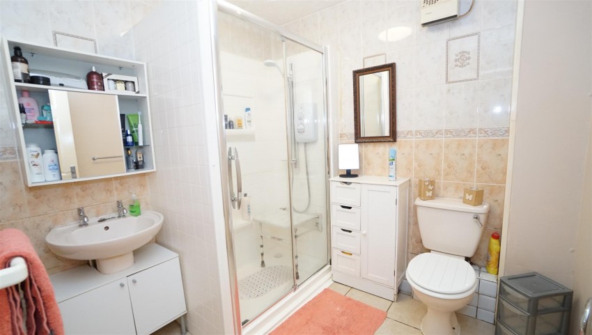 Images for Nialls Court, Thackley, Bradford