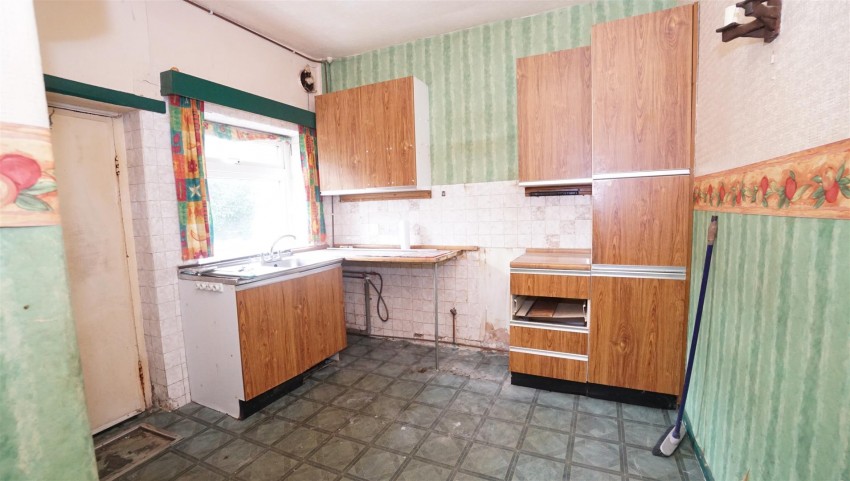 Images for Lister Ville, Wilsden, Bradford