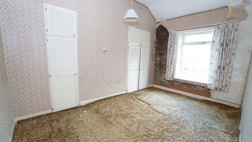 Images for Lister Ville, Wilsden, Bradford