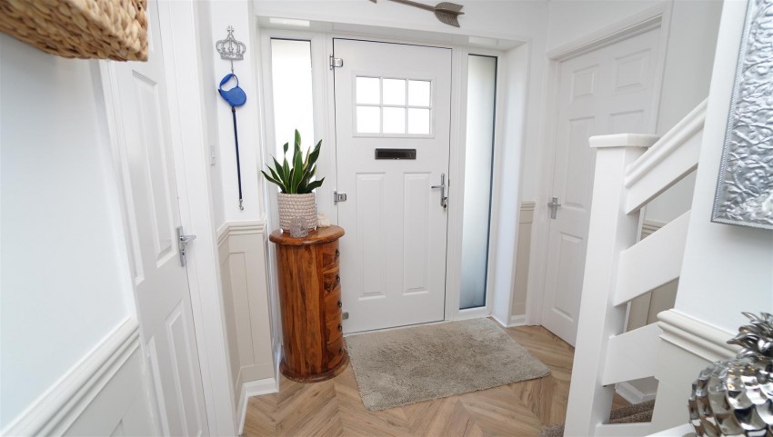 Images for Meadowcroft Close, Idle Moor, Bradford