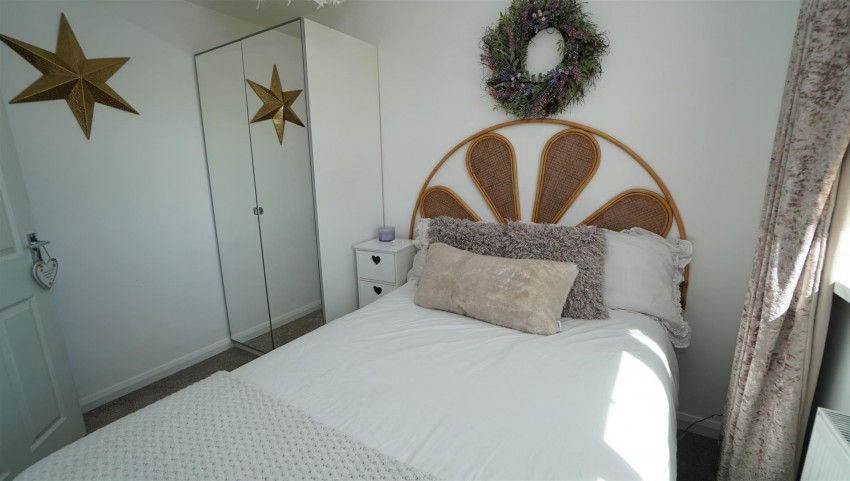 Images for Meadowcroft Close, Idle Moor, Bradford