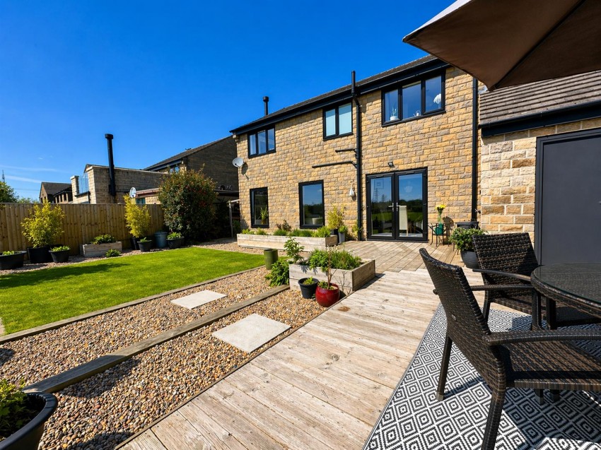 Images for Meadowcroft Close, Idle Moor, Bradford