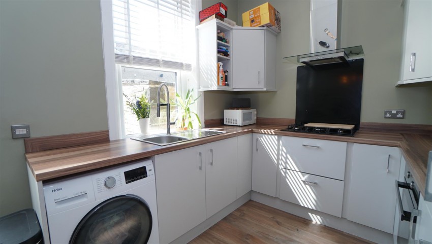 Images for Woodbine Terrace, Idle