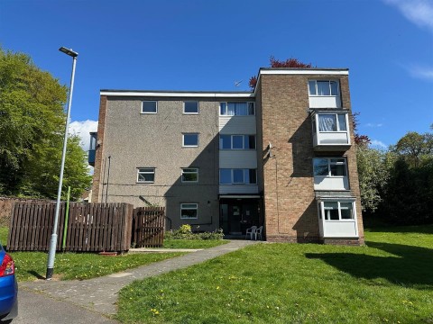 View Full Details for Hoyle Court Road, Baildon, Shipley