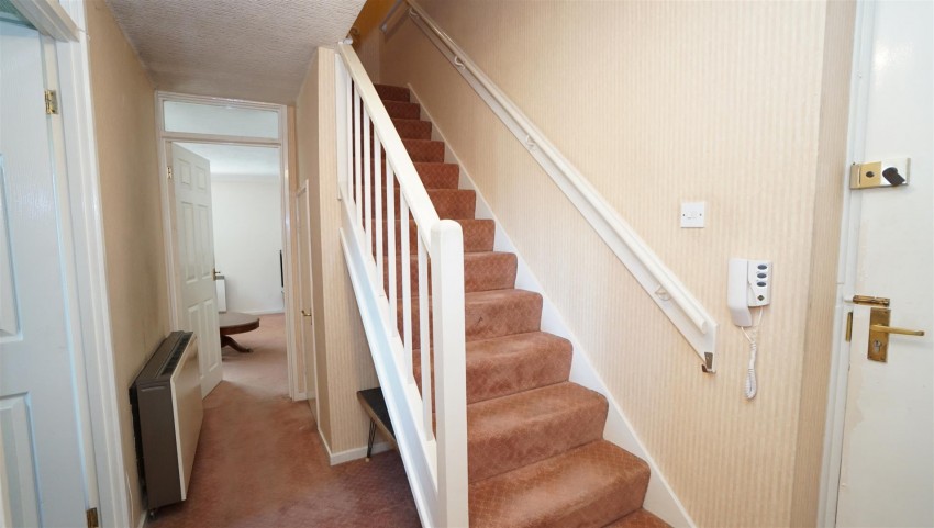 Images for Hoyle Court Road, Baildon, Shipley