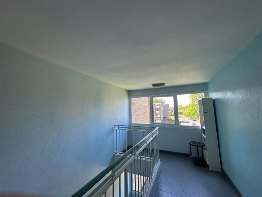 Images for Hoyle Court Road, Baildon, Shipley