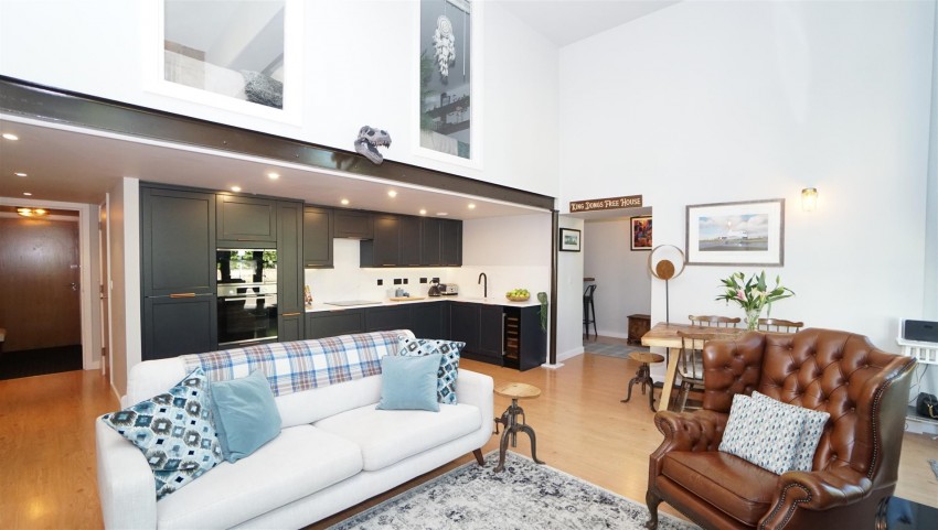 Images for Meadow Road, Apperley Bridge