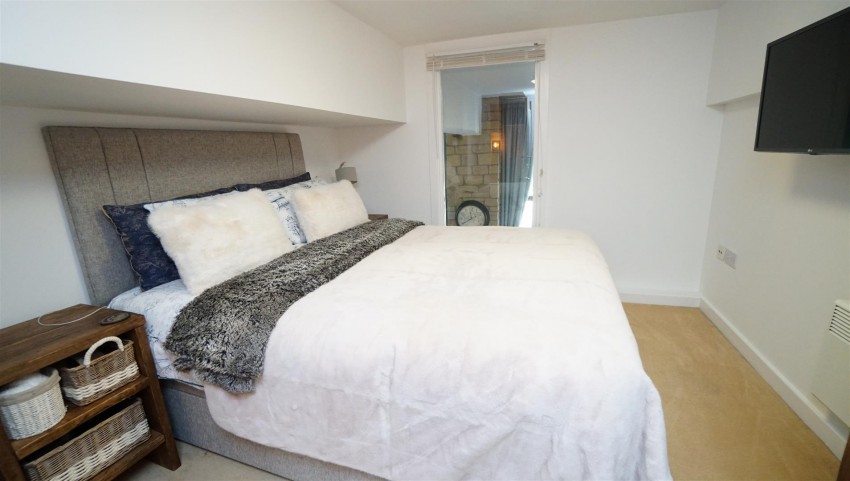 Images for Meadow Road, Apperley Bridge