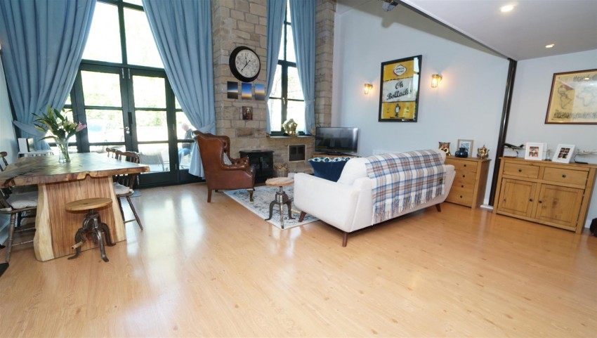 Images for Meadow Road, Apperley Bridge