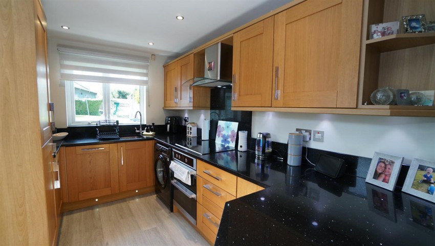 Images for Cyprus Avenue, Thackley, Bradford
