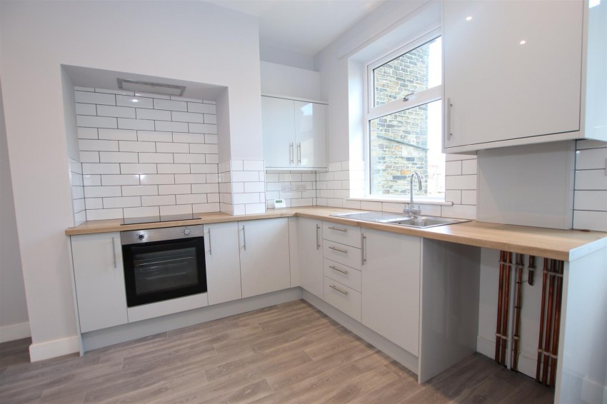 Images for Mount Terrace, Eccleshill