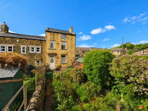 View Full Details for Crag Hill Road, Thackley, Bradford