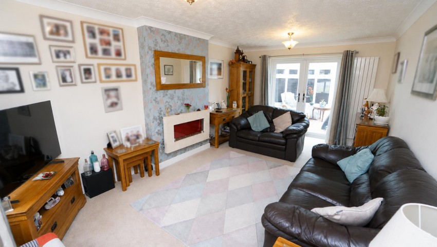 Images for Little Cote, Thackley, Bradford