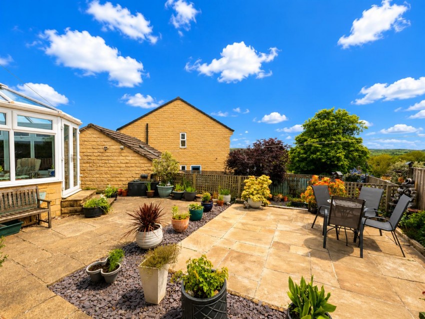 Images for Little Cote, Thackley, Bradford