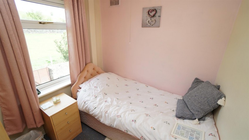 Images for Lyndale Drive, Wrose, Shipley