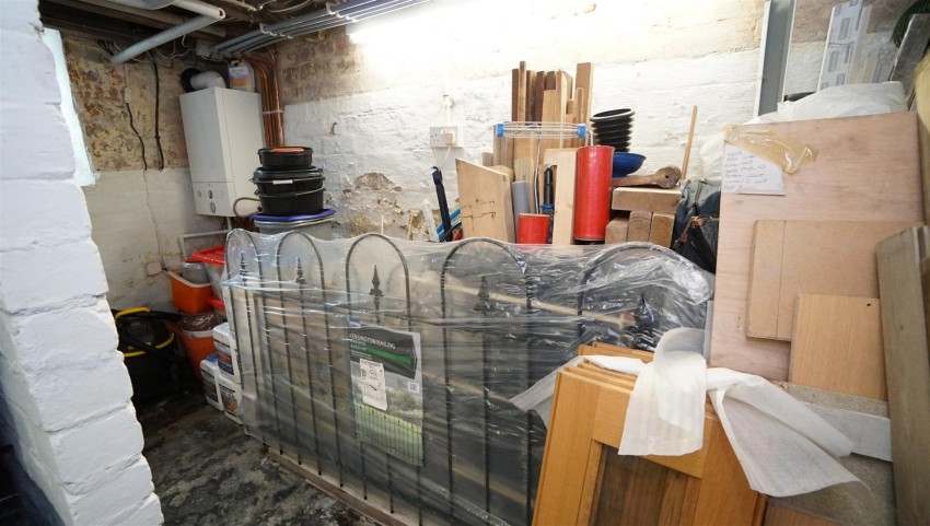 Images for Ley Fleaks Road, Idle Village