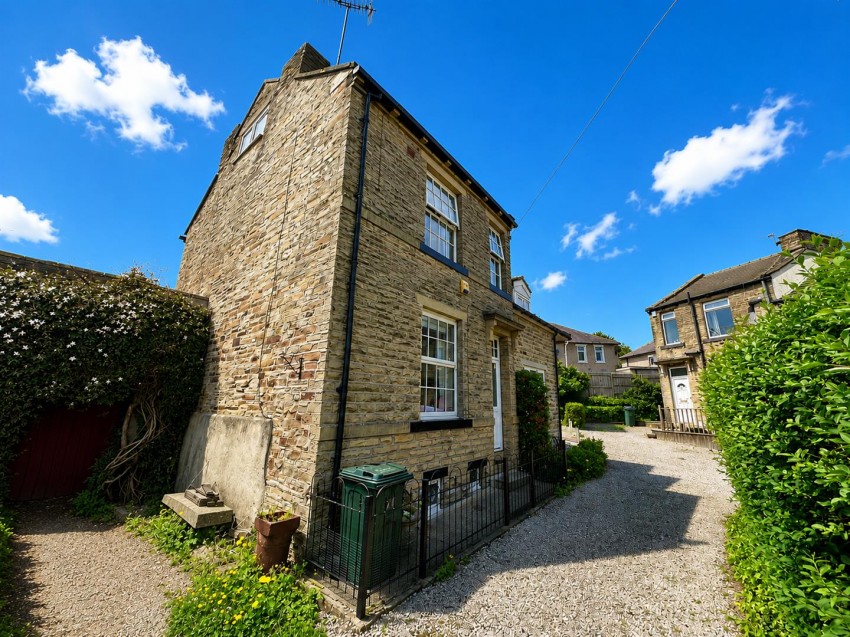 Images for Ley Fleaks Road, Idle Village