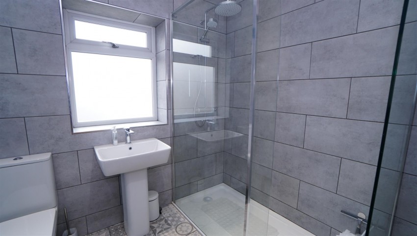 Images for Woodland View, Calverley, Pudsey