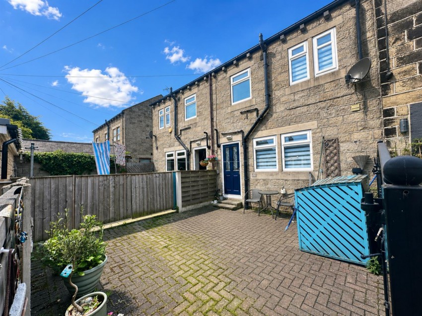 Images for Woodland View, Calverley, Pudsey
