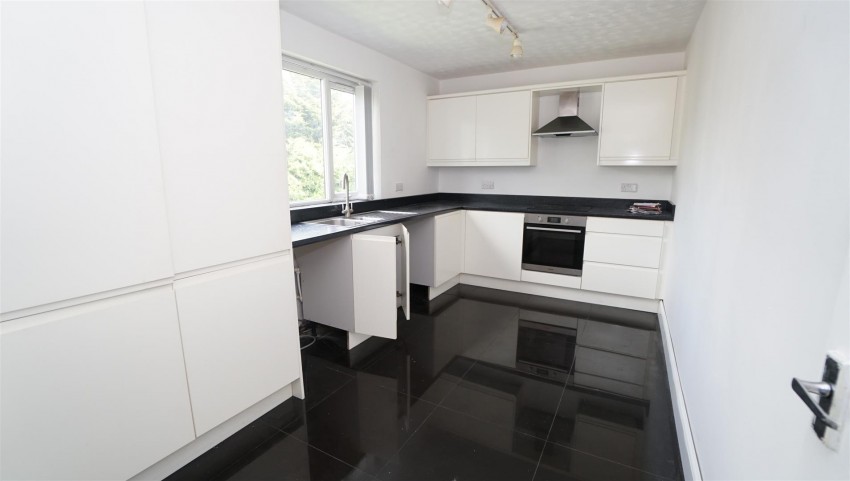 Images for Rowantree Drive, Idle, Bradford