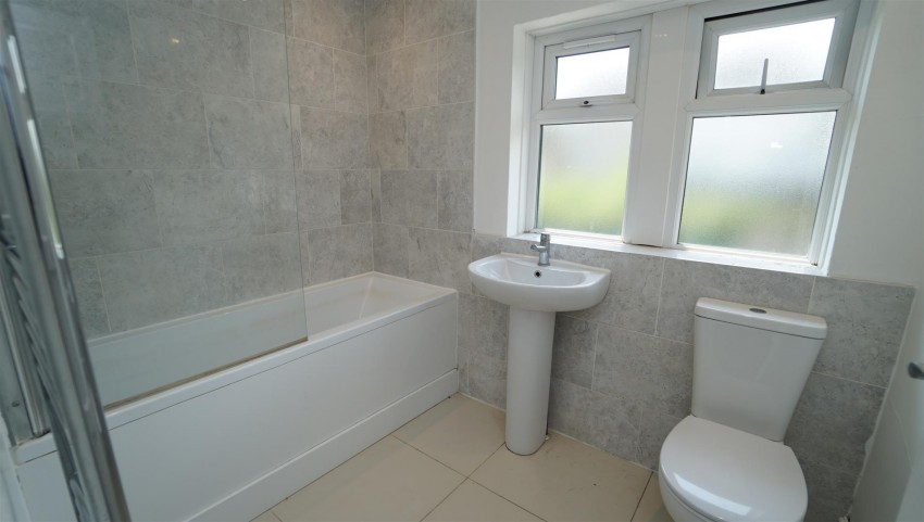 Images for Rowantree Drive, Idle, Bradford