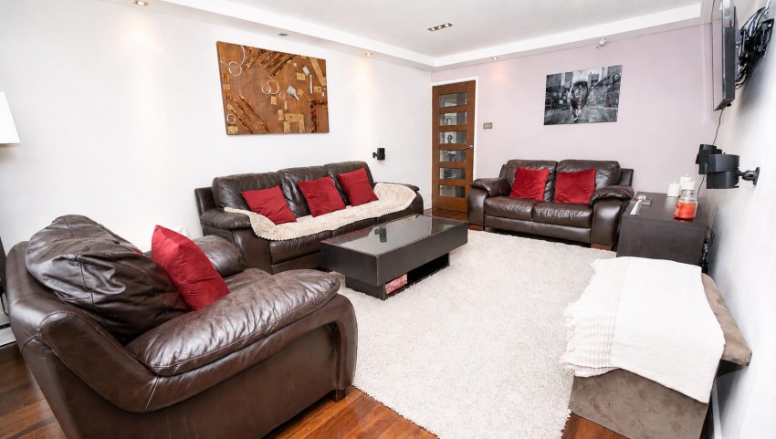 Images for Wyndham Avenue, Kings Park, Bradford