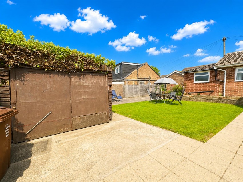 Images for Wyndham Avenue, Kings Park, Bradford
