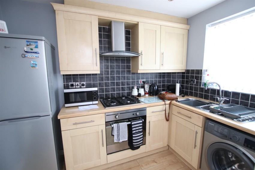 Images for Apperley Road, Idle, Bradford