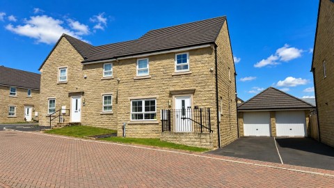View Full Details for Fetlock Drive, Eccleshill, Bradford