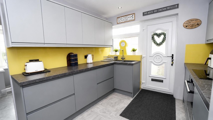 Images for Thorndale Rise, Poplars Farm, Bradford