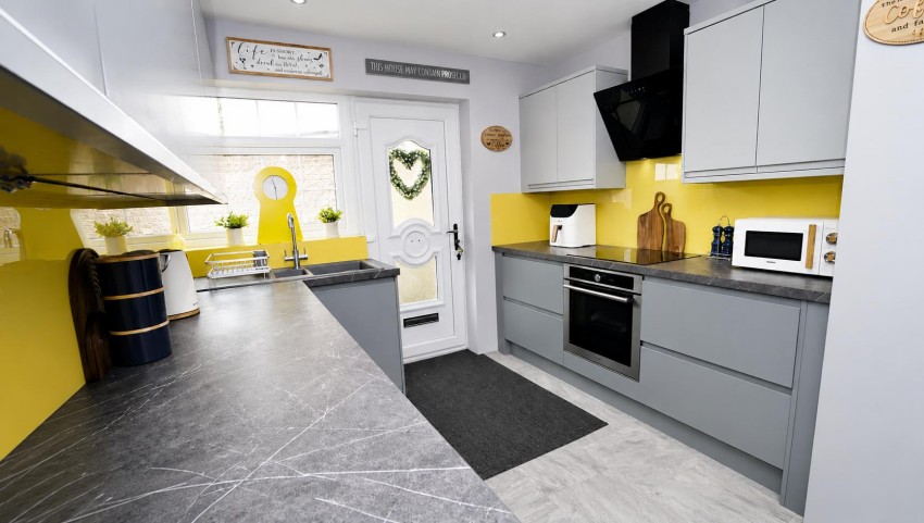 Images for Thorndale Rise, Poplars Farm, Bradford
