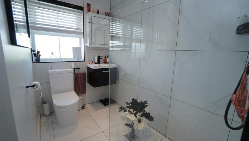Images for Tinkler Stile, Thackley, Bradford