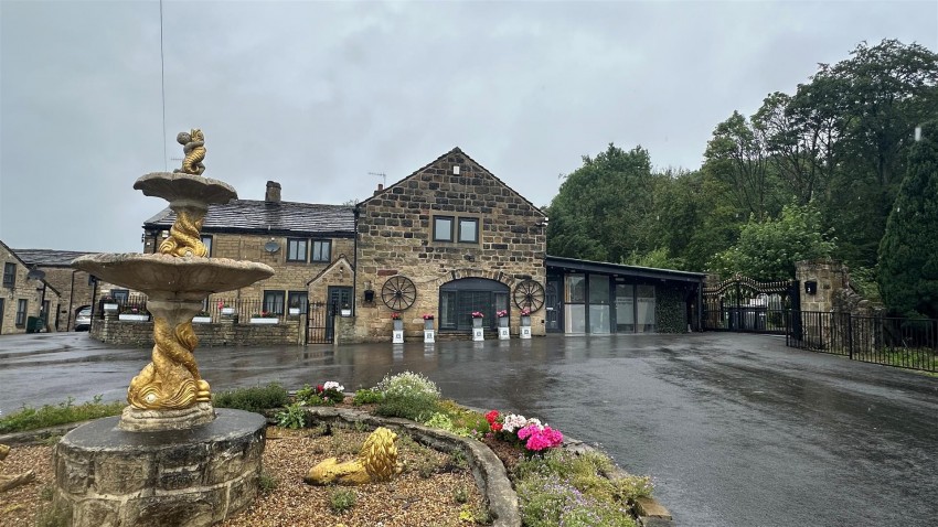 Images for Walk Hill Farm, Apperley Lane, Bradford