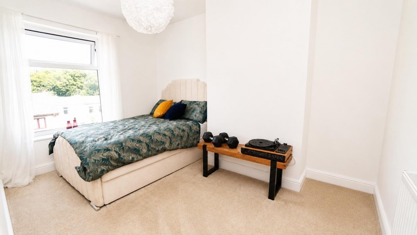 Images for Leeds Road, Thackley, Bradford
