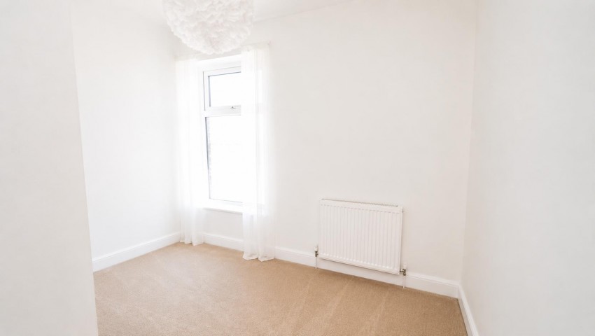 Images for Leeds Road, Thackley, Bradford