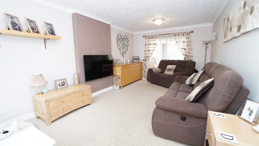 Images for Leys Close, Thackley, Bradford