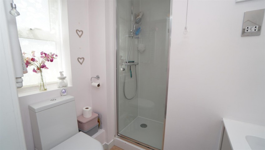 Images for Leys Close, Thackley, Bradford