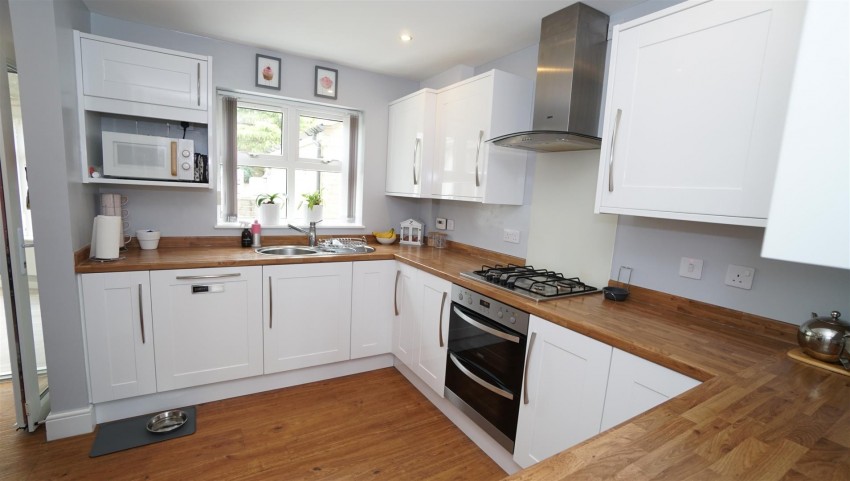 Images for Leys Close, Thackley, Bradford