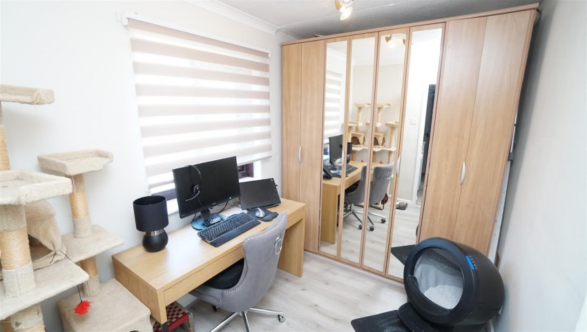 Images for Weavers Croft, Thackley, Bradford