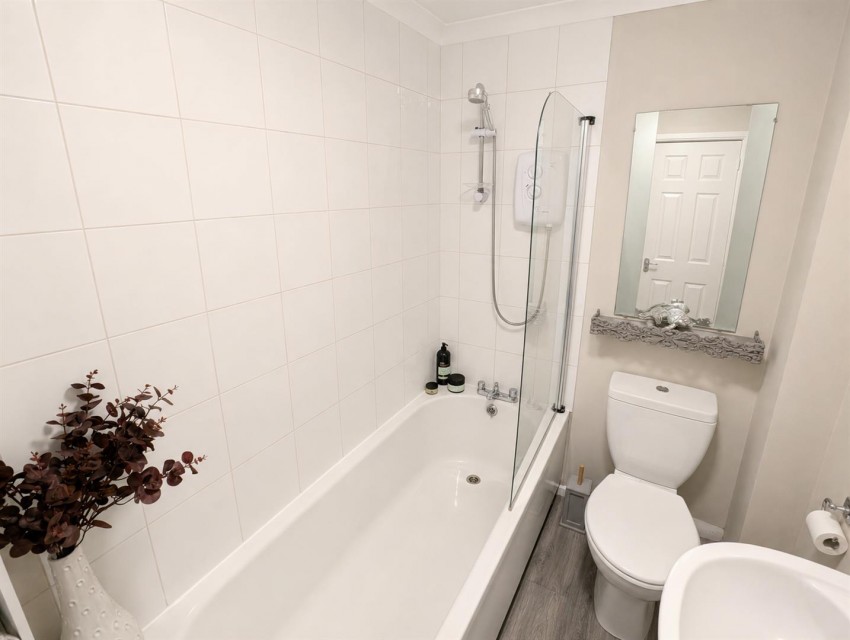 Images for Weavers Croft, Thackley, Bradford