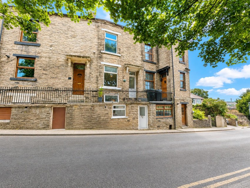 Images for Bolton Lane, Peel Park, Bradford